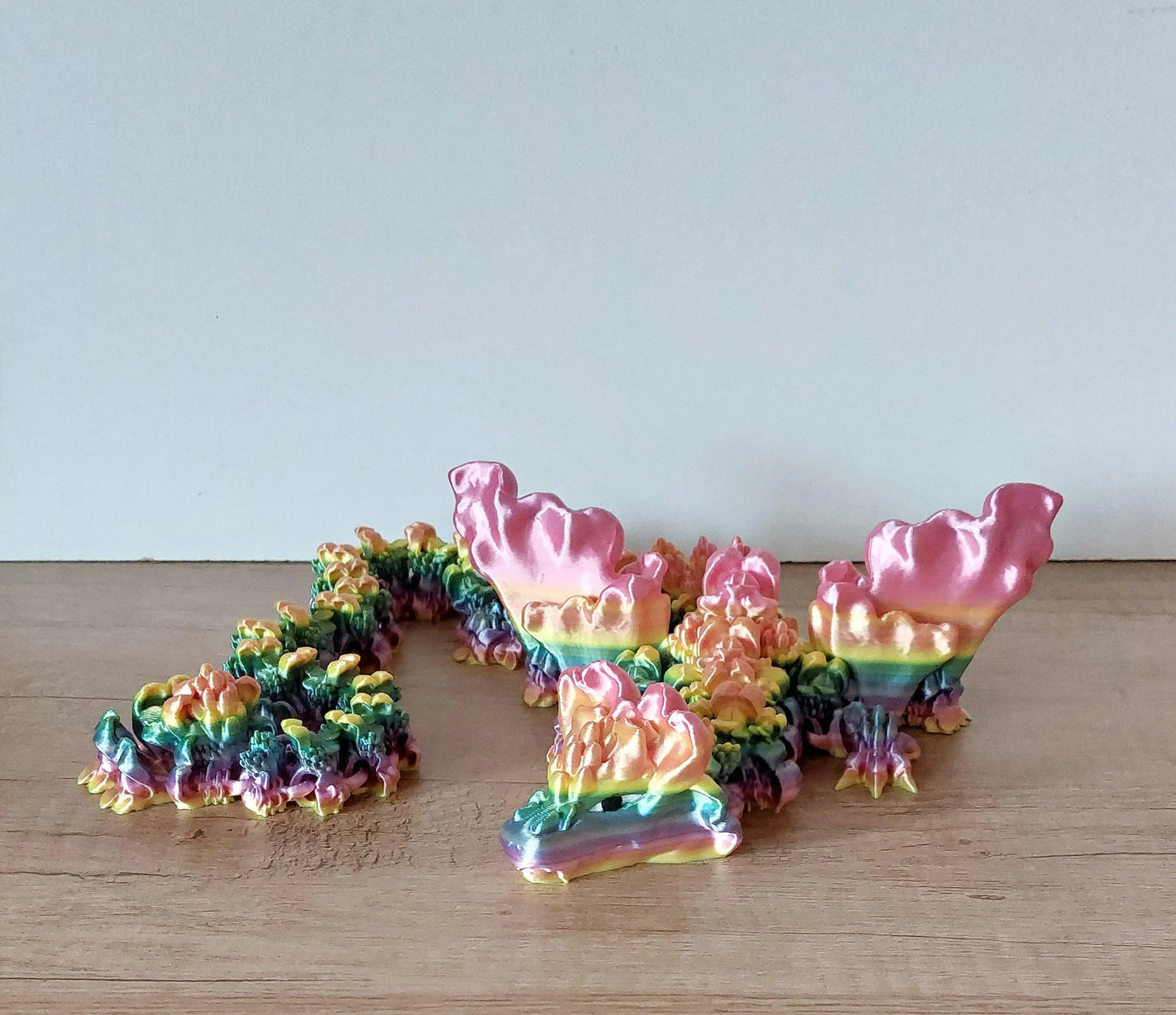 Snapdragon Drache – Majestätischer Drache in kunstvollem 3D-Druck - 58 cm lang - Augen Handbemalt - verschiedene Farben lieferbar - megahobby3dcreations