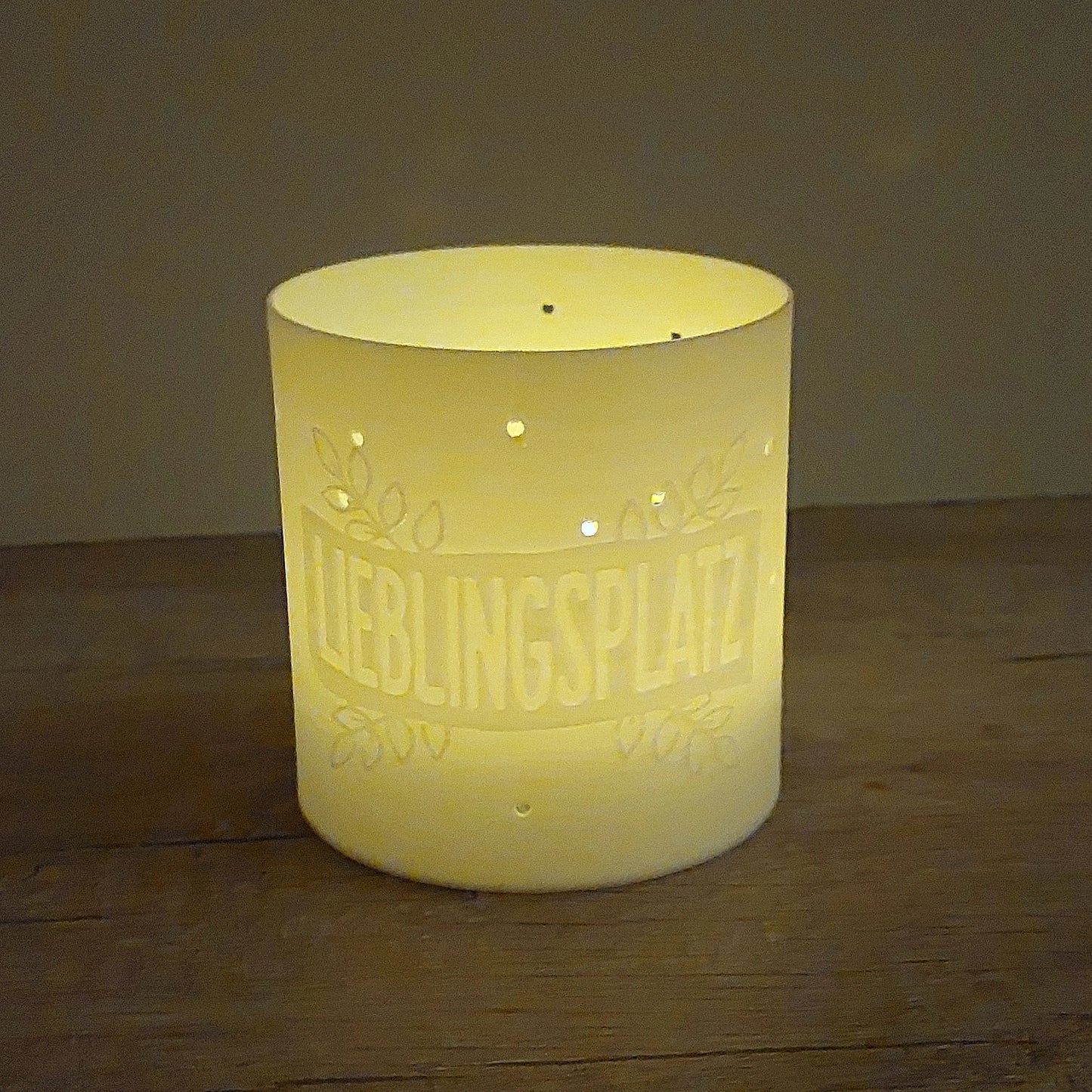 Windlicht „Lieblingsplatz“ aus 3D-Druck | Weiß | Dekoratives Licht für LED-Teelichter | Wohnraumdeko megahobby