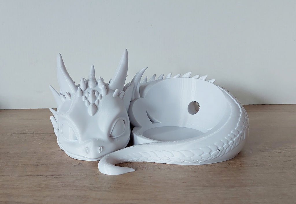 🐉 Süßer Drache als Halter für Alexa Echo Dot 5 – Weiß