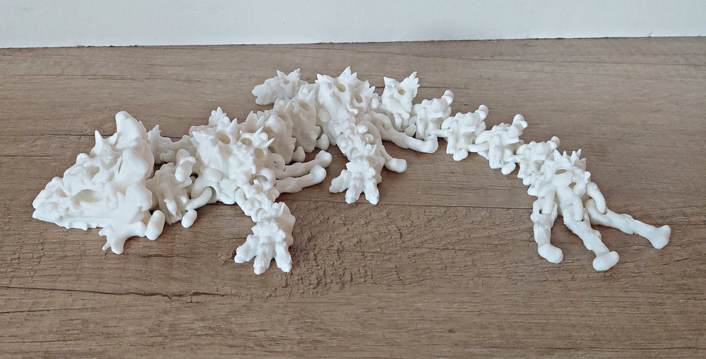 🐉 Hollow Dragon – Grusel-Drache 35 cm mit Totenköpfen & Knochen
