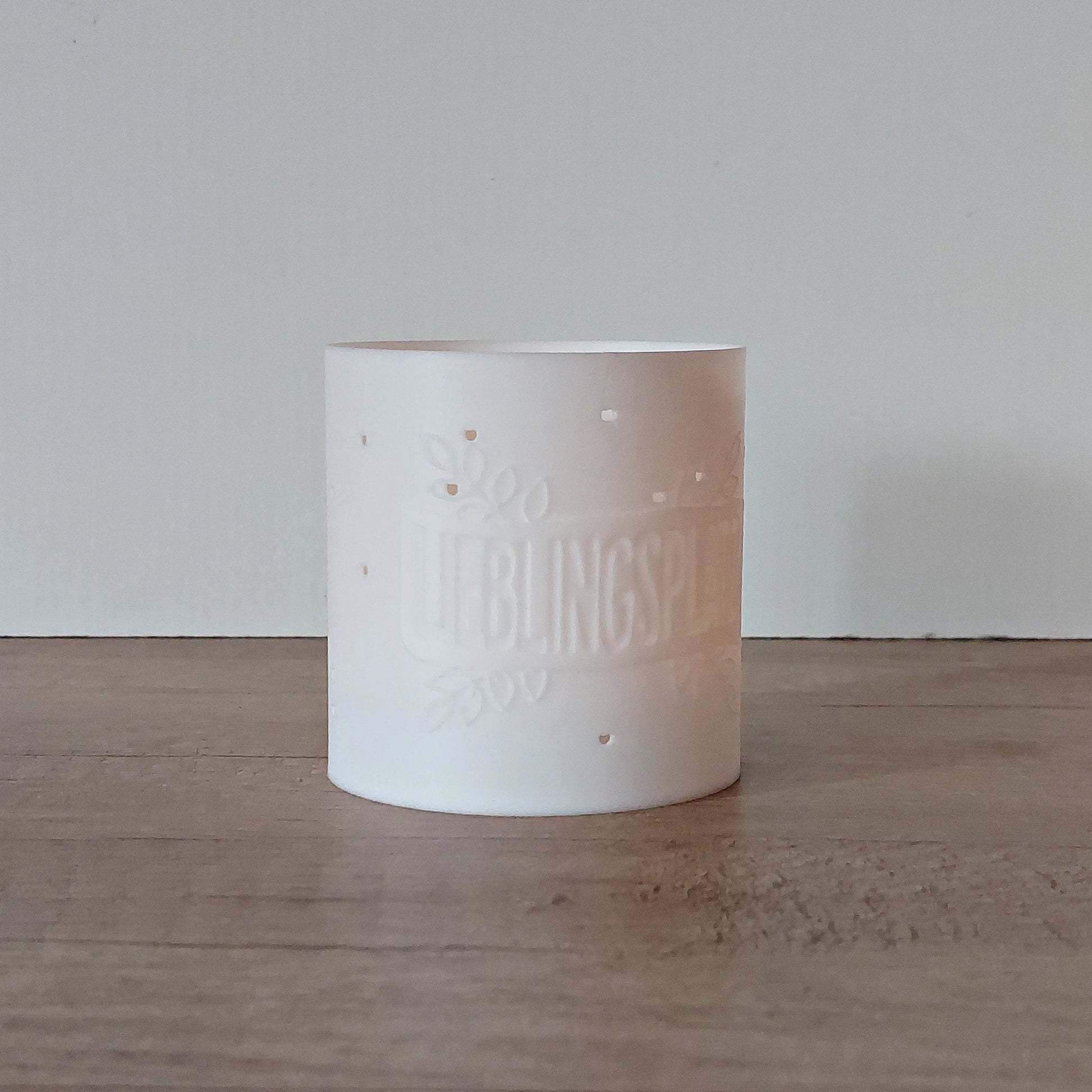 Windlicht „Lieblingsplatz“ aus 3D-Druck | Weiß | Dekoratives Licht für LED-Teelichter | Wohnraumdeko megahobby