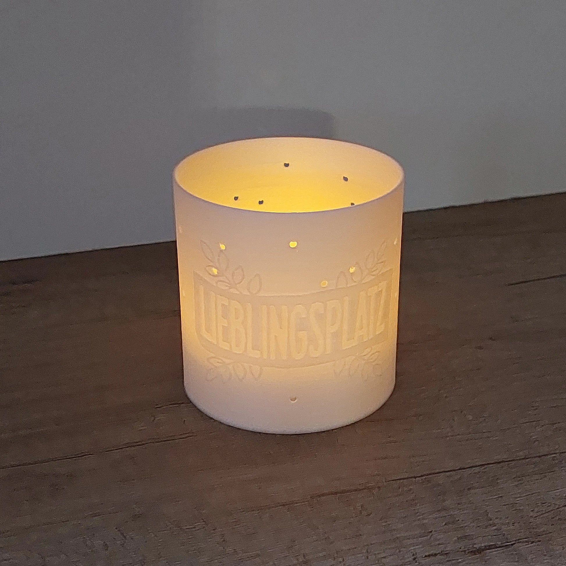 Windlicht „Lieblingsplatz“ aus 3D-Druck | Weiß | Dekoratives Licht für LED-Teelichter | Wohnraumdeko megahobby