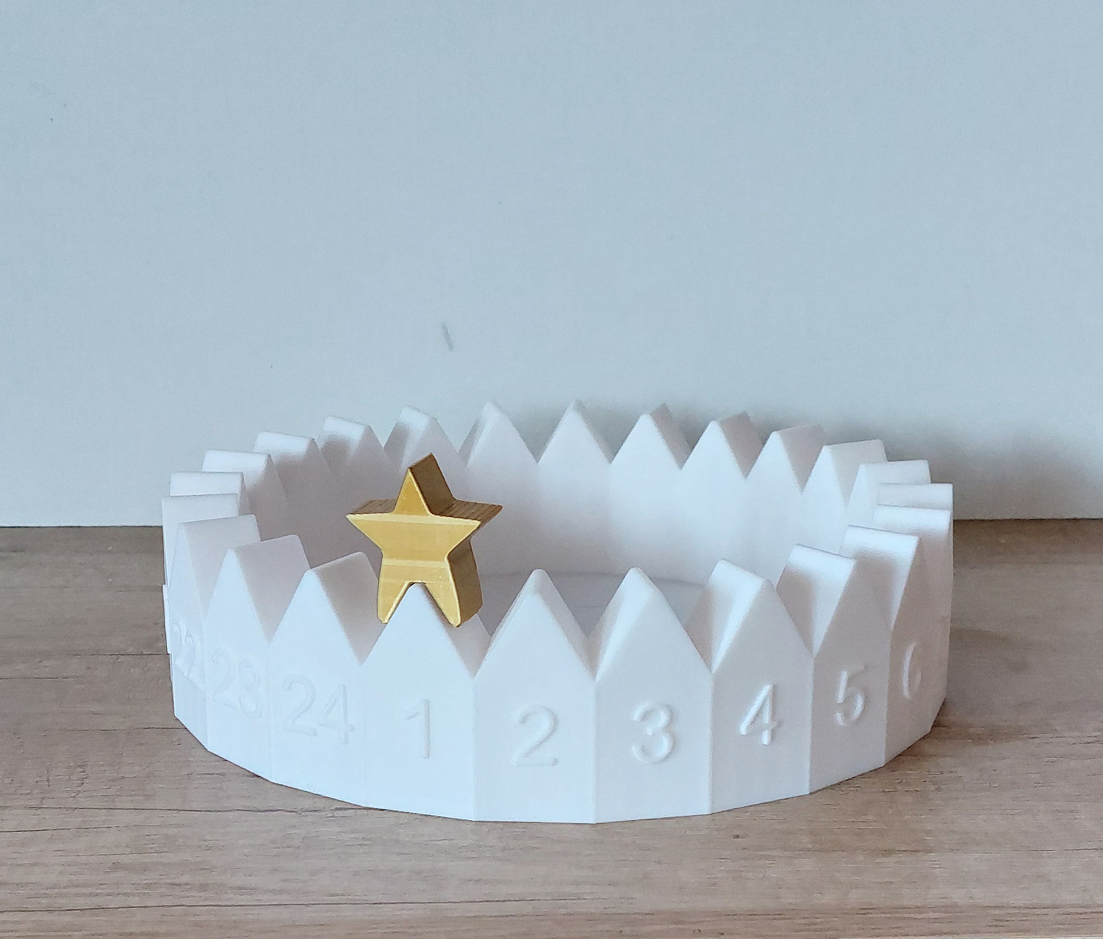 🎄 Adventskalender Häuserkranz – Weiß – 3D-Druck