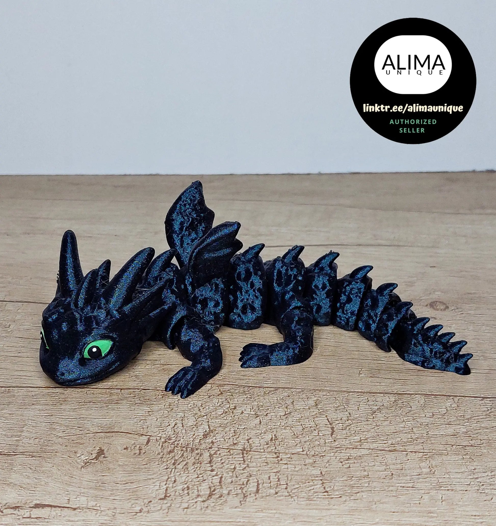 Monddrache aus 3D-Druck | Bewegliche Fantasy-Figur in Petrol | Handbemalte Augen | Deko & Geschenkidee megahobby