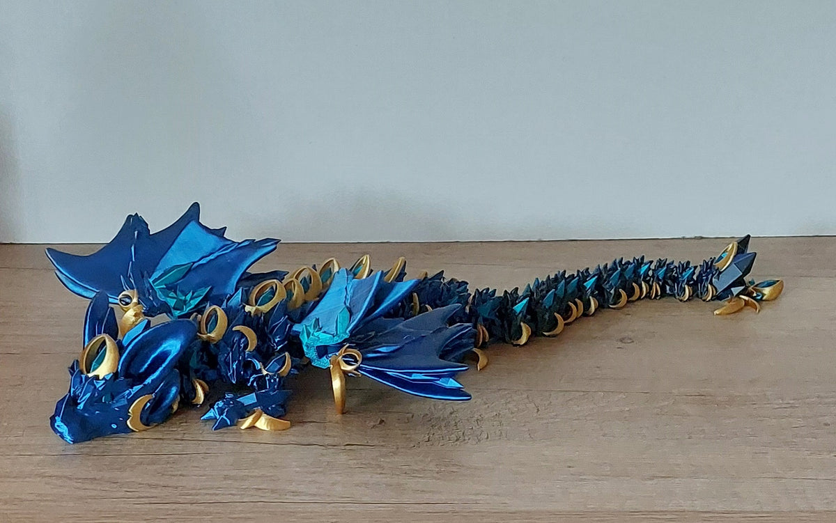 🐉 Nightwing Dragon – Majestätischer Drache in Blau, Schwarz, Türkis & Gold