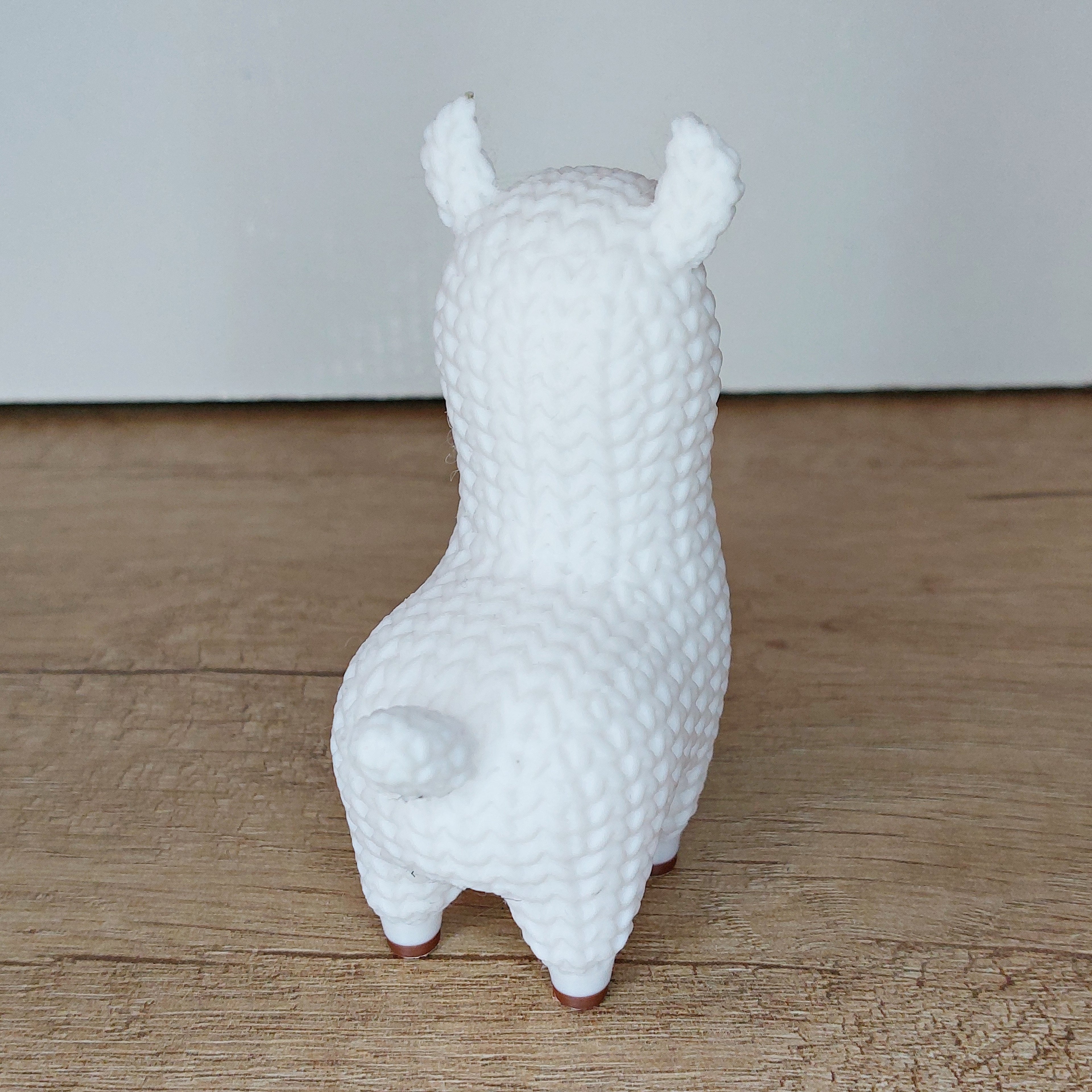 🦙 Lama im Strick-Look aus 3D-Druck – Niedliche Dekofigur mit gemütlicher Strickoptik