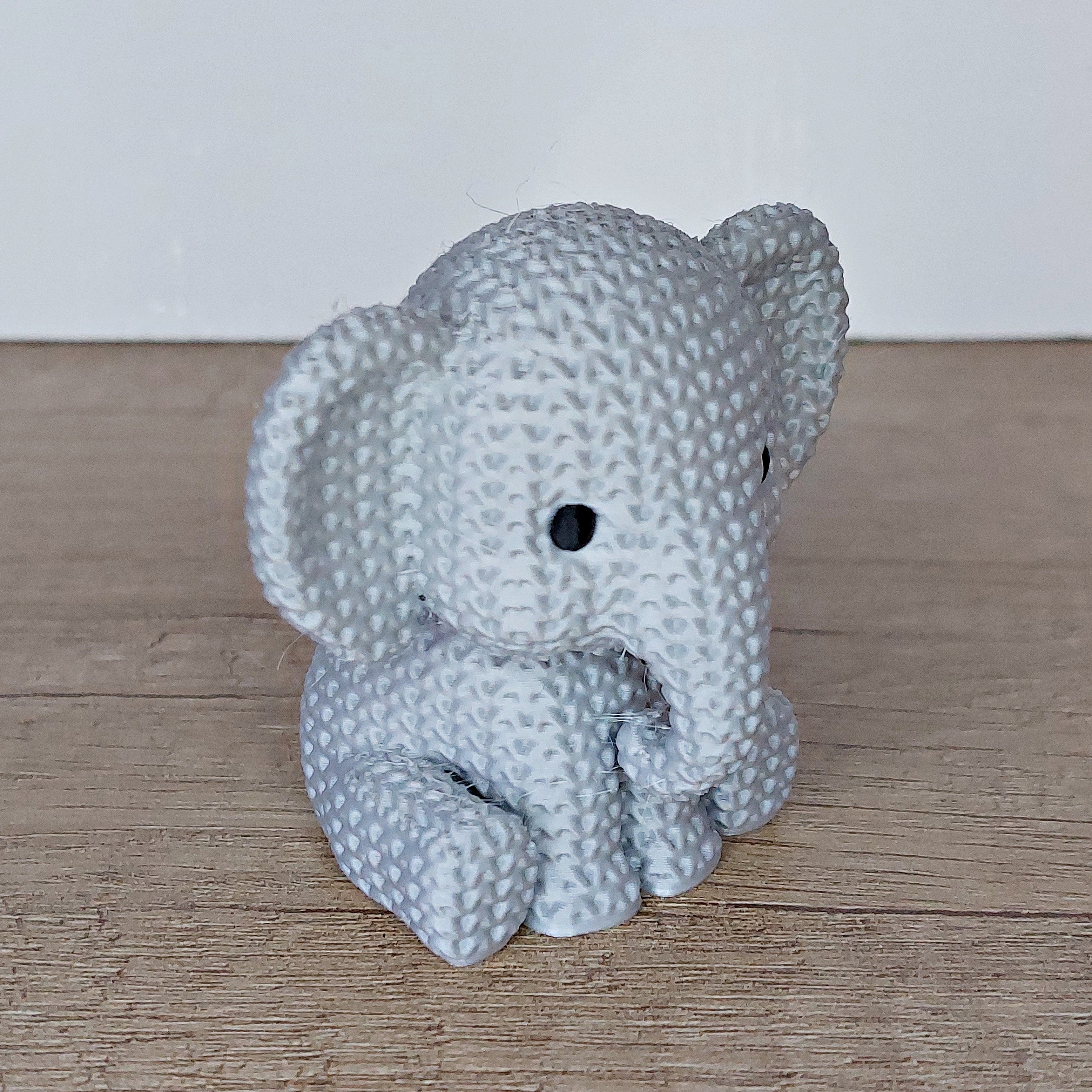 🐘 Elefant im Strick-Look aus 3D-Druck – Niedliche Dekofigur mit liebevollen Details