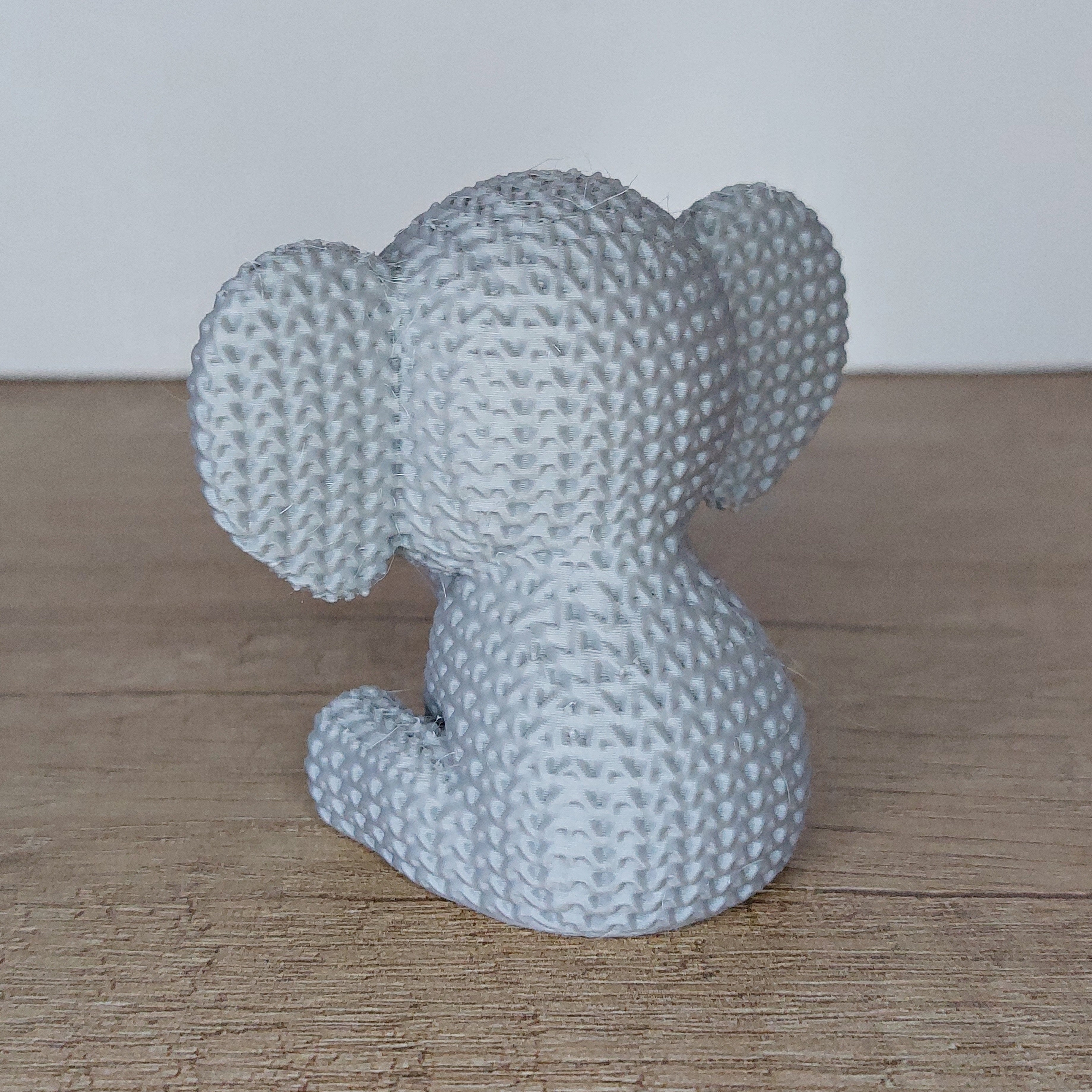 🐘 Elefant im Strick-Look aus 3D-Druck – Niedliche Dekofigur mit liebevollen Details