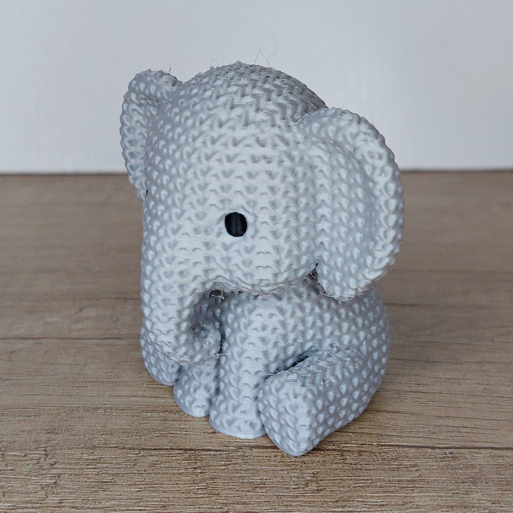 🐘 Elefant im Strick-Look aus 3D-Druck – Niedliche Dekofigur mit liebevollen Details