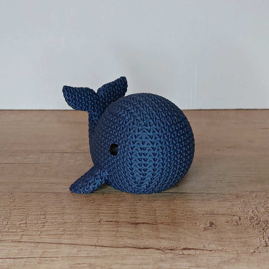 🐋 Wal im Strick-Look aus 3D-Druck – Maritime Dekofigur mit gemütlicher Strickoptik