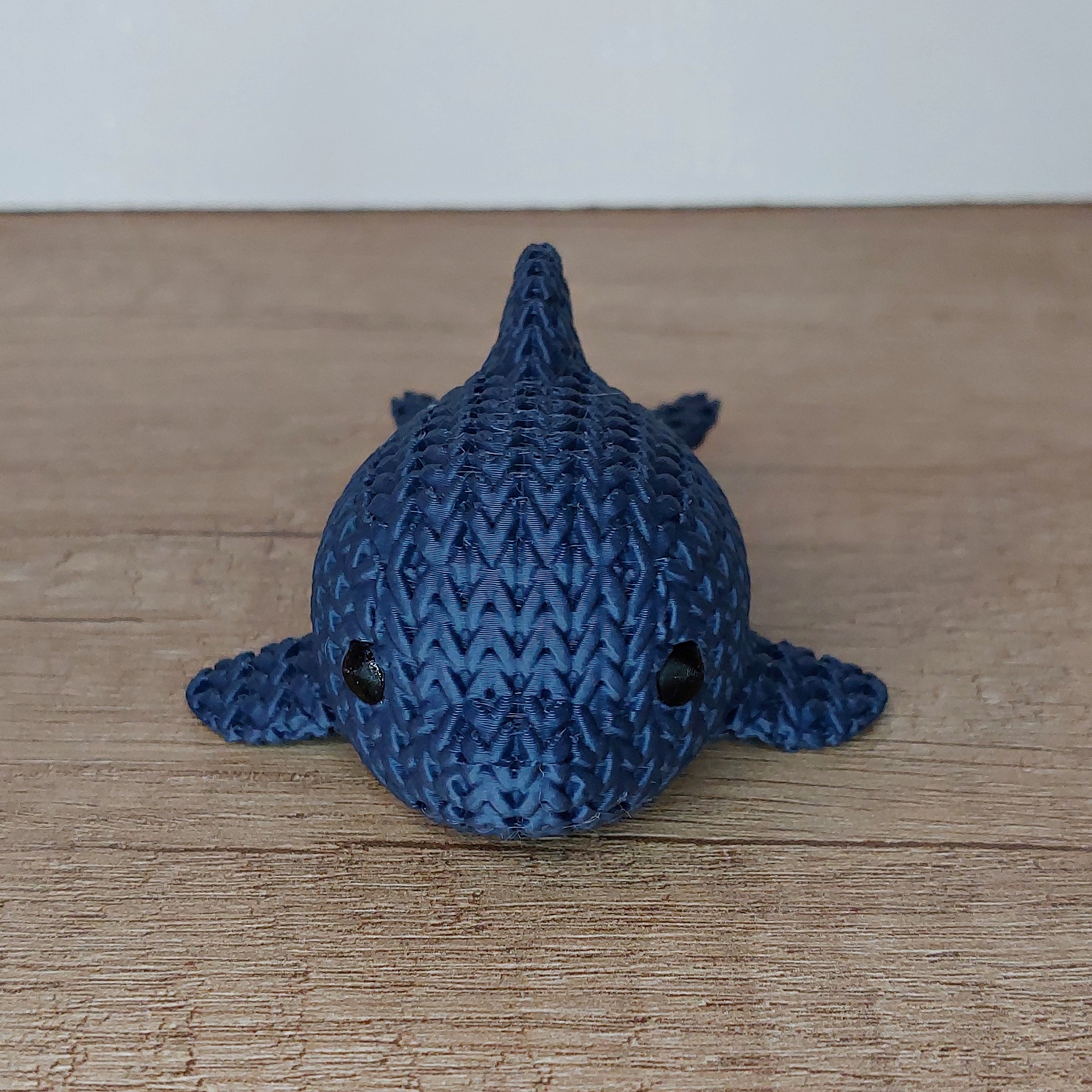 🐬 Delphin im Strick-Look aus 3D-Druck – Maritime Dekofigur mit einzigartiger Strickoptik