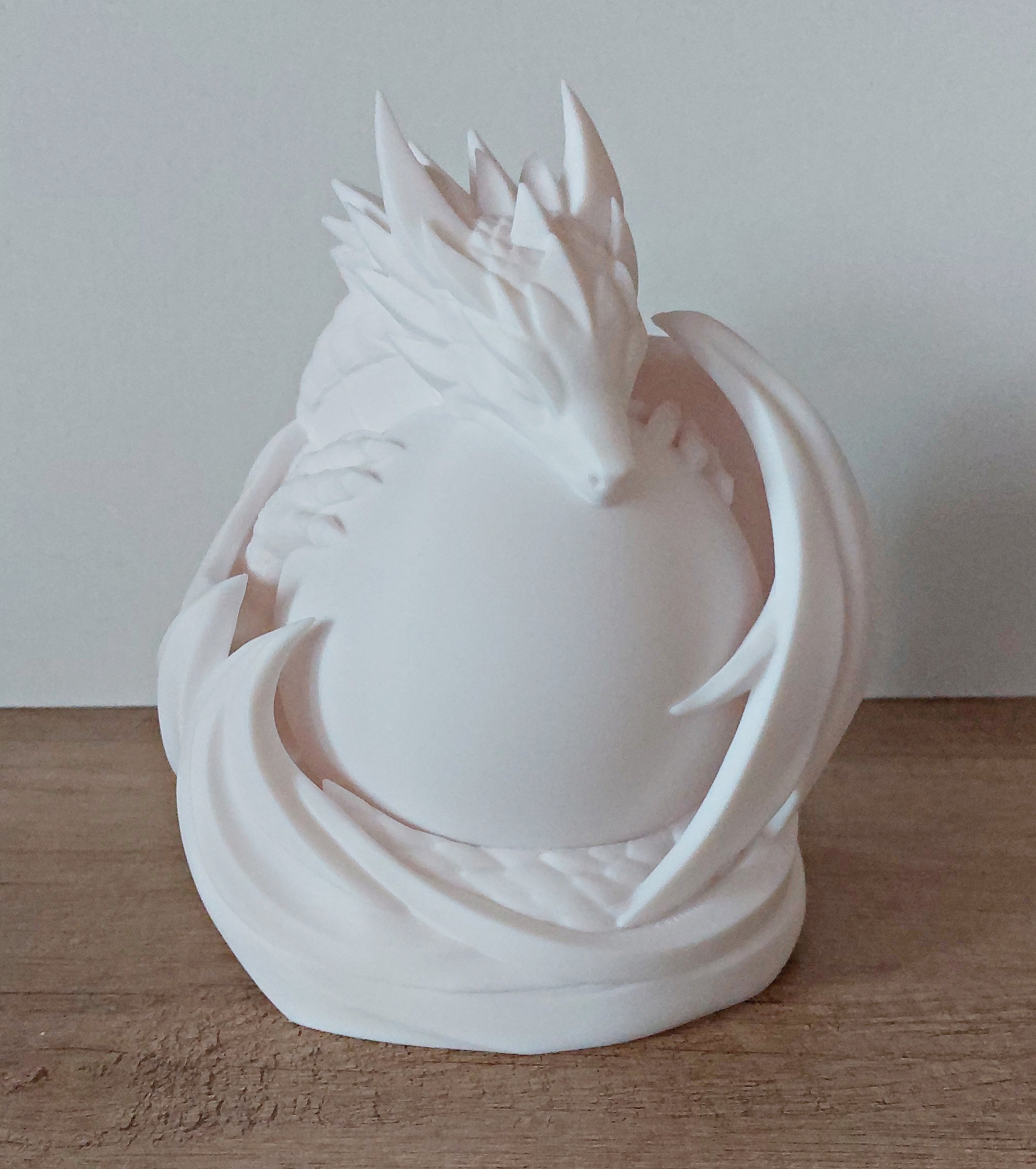🐉 Mystische Drachenlampe Weiß – 3D-Druck LED-Lampe für Fantasy-Fans