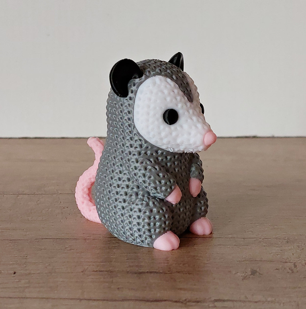 🐾 Opossum im Strick-Look – Niedliche 3D-Druck-Dekoration