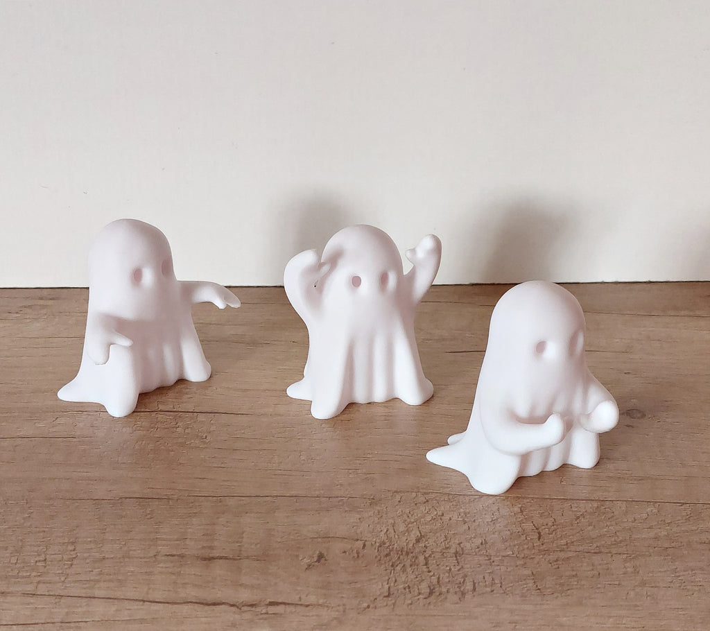 👻 Geister-Set aus 3 Figuren – Weiß – 3 verschiedene Designs