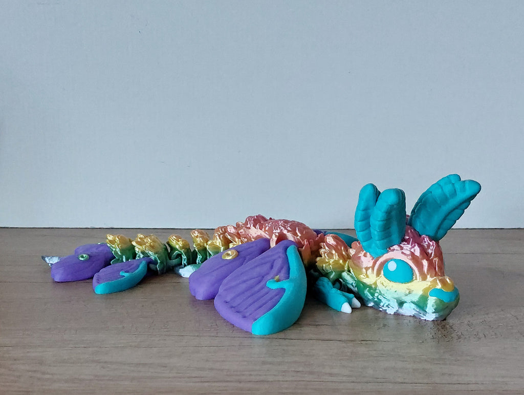 🐉🌙 Baby Lunar Moth Dragon – beweglicher Fantasy-Drache aus 3D-Druck