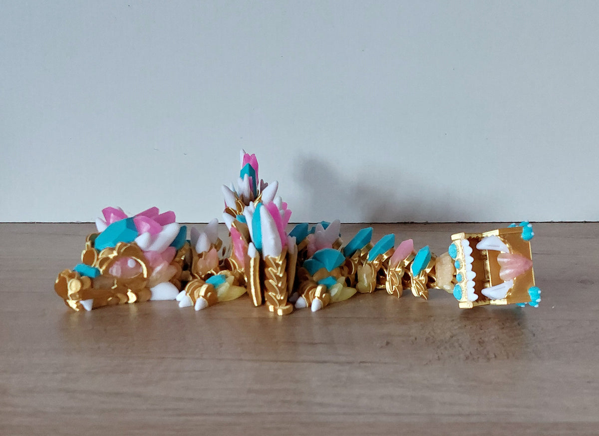 🐉 Baby Schatztruhen-Drache – 3D-Druck in Gold, Türkis & Transparent