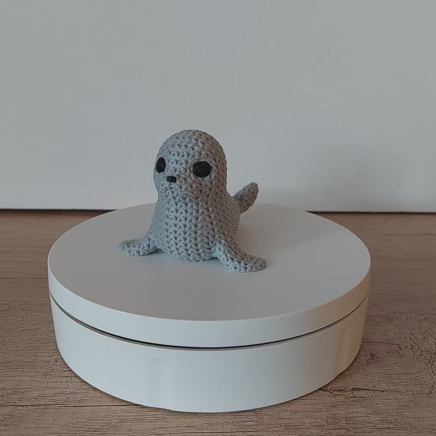 🦭 Seehund im Strick-Look aus 3D-Druck – Maritime Dekofigur mit liebevoller Strickoptik